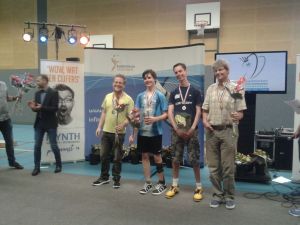 Axel in de prijzen tijdens het NK Aangepast Badminton in Veenendaal